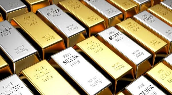 Giá vàng lao dốc mạnh nhất hơn một thập kỷ: Đợt điều chỉnh tất yếu sau cơn sốt