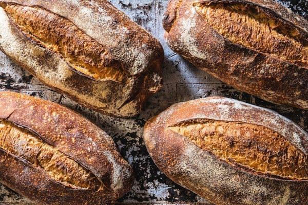 Ăn bánh mì chua có lợi cho cơ thể như thế nào theo các chuyên gia dinh dưỡng?