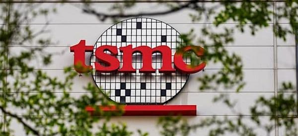 ASML vượt mốc vốn hóa 500 tỷ USD khi TSMC tăng mạnh chi tiêu, làn sóng AI tiếp