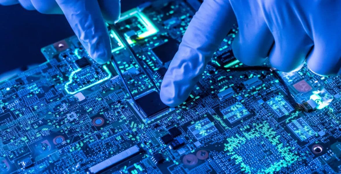 Giấc mơ chip của Trung Quốc sẽ tan vỡ nếu không có máy in thạch bản
