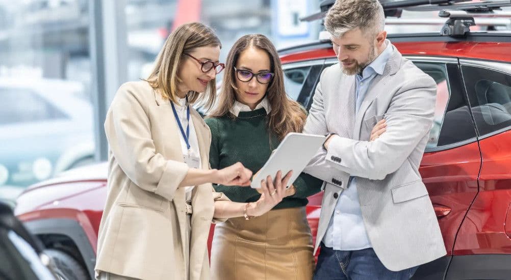 Lợi suất trái phiếu Mỹ tăng cao: Lãi suất vay mua ô tô có thể tiếp tục tăng, người mua chịu thêm chi phí