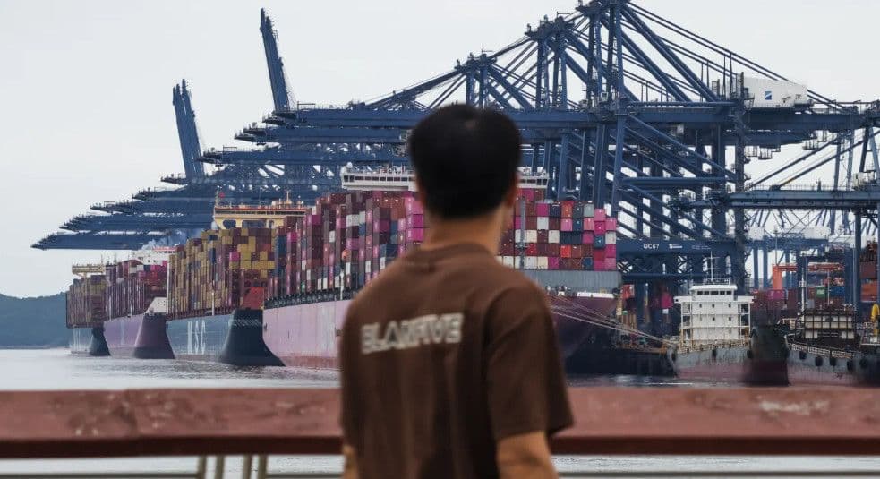 PMI Trung Quốc trở lại trên 50 điểm: Sản xuất phục hồi nhưng nền kinh tế vẫn đối mặt nhiều sức ép