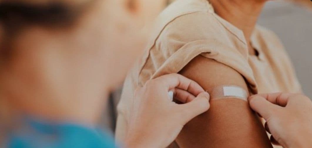 Vắc xin cúm làm giảm tỷ lệ mắc bệnh tim mạch