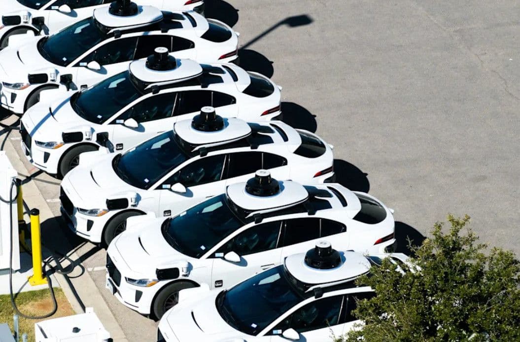 Waymo tăng tốc mở rộng robotaxi: Đội xe 4.000 chiếc nhưng tập trung mạnh tại California và Texas