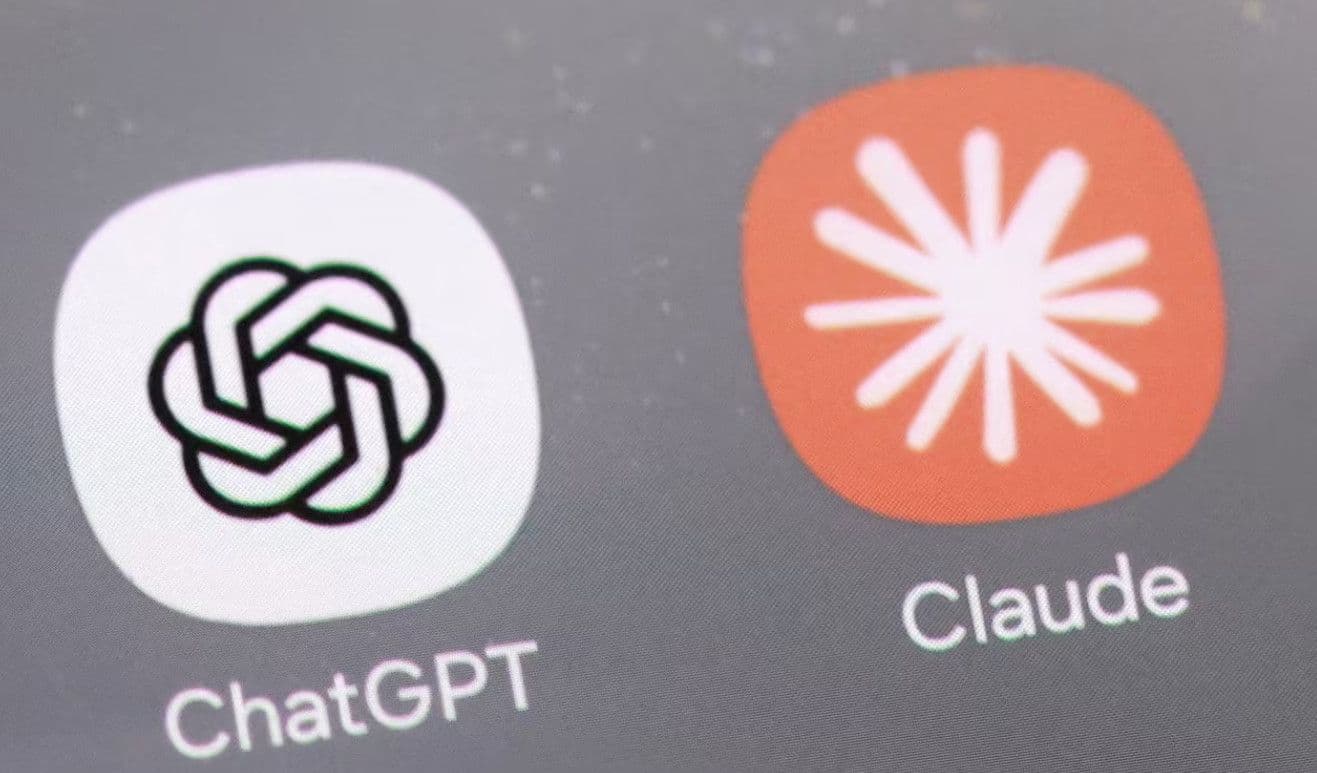 “Bị báo cảnh sát sau khi viết nhật ký cho AI”: Các cuộc trò chuyện với chatbot thực sự bí mật đến mức nào?