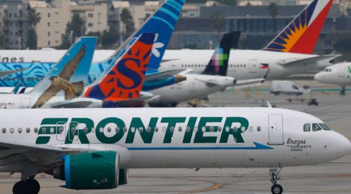 Frontier Airlines tăng giá vé máy bay 71%, chi phí nhiên liệu đẩy hãng hàng không giá rẻ vào thua lỗ