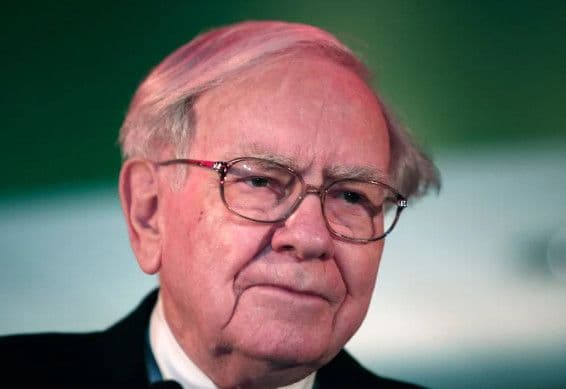 Greg Abel tái định hình danh mục Berkshire Hathaway: 3 cổ phiếu AI chiếm khoảng 32% danh mục đầu tư