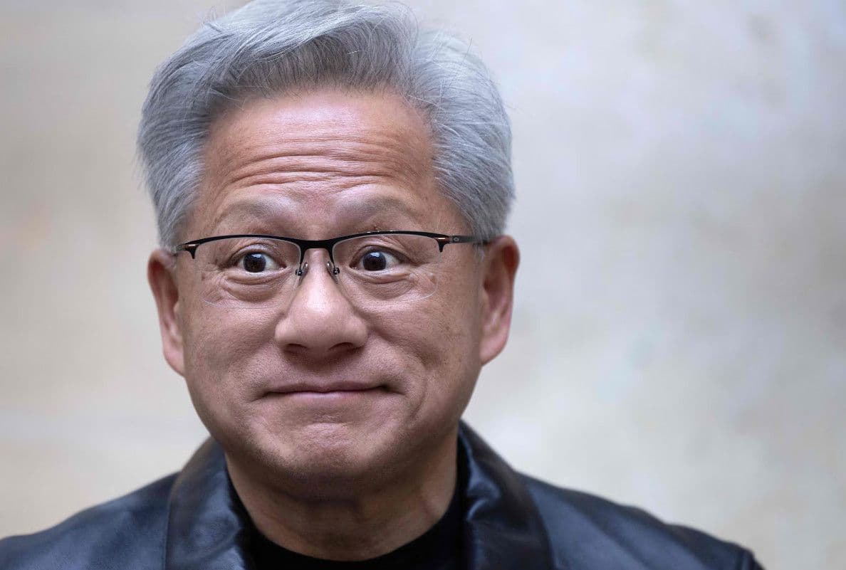 Jensen Huang: Nvidia có thể ngừng bán chip cho công ty phát triển AI nguy hiểm, nhưng phản đối kìm hãm ngành công nghiệp