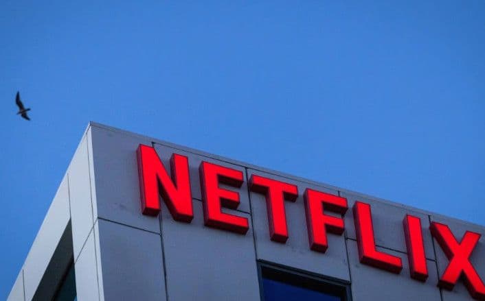 Netflix cắt giảm khoảng 1.000 nhân viên: Cuộc chiến phát trực tuyến bước vào giai đoạn mới