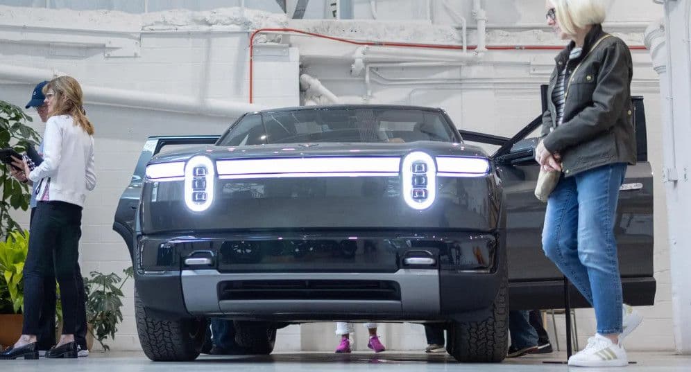 Rivian vượt kỳ vọng giao xe quý 3, R2 trở thành động lực tăng trưởng mới