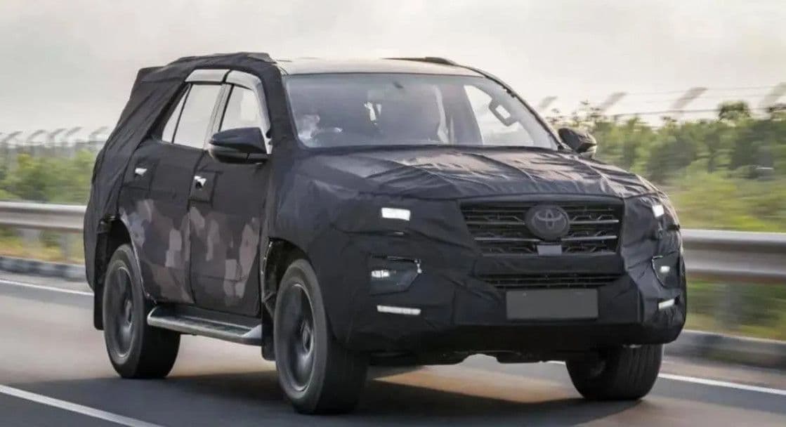 Toyota Fortuner thế hệ mới lộ diện: SUV 7 chỗ sắp thay đổi sau gần 10 năm