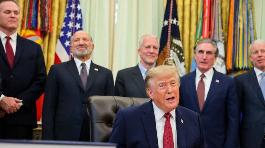 Trump gây sức ép với Hàn Quốc về dự án Alaska LNG 50 tỷ USD: “Không ký sớm, tôi sẽ tăng gấp đôi”