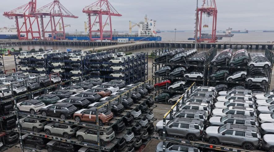 Xuất nhập khẩu Trung Quốc tăng vọt trong tháng 9, thặng dư thương mại lập kỷ lục
