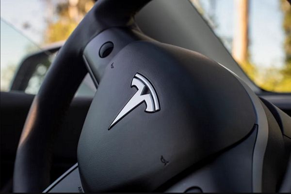 Thẩm phán phán quyết Tesla tiếp thị lừa đảo Autopilot, nguy cơ bị đình chỉ bán hàng Thẩm phán phán quyết Tesla tiếp thị lừa đảo Autopilot, nguy cơ bị đình chỉ bán hàng