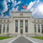 Cục dự trữ liên bang là gì? Vai trò, cơ cấu và tác động sâu rộng đến nền kinh tế Mỹ