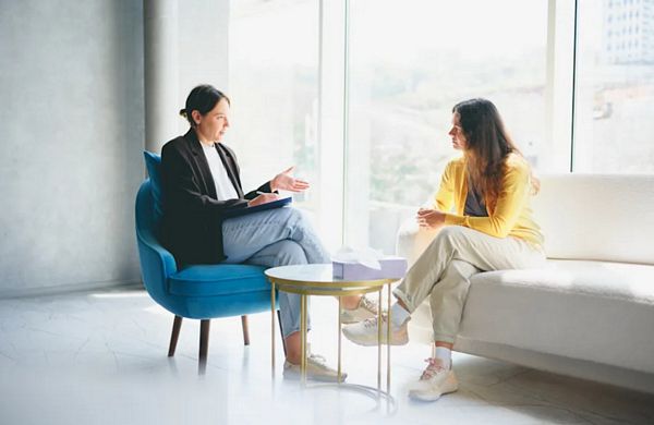 Dấu hiệu cho thấy đã đến lúc bạn nên gặp chuyên gia tư vấn tài chính Dấu hiệu cho thấy đã đến lúc bạn nên gặp chuyên gia tư vấn tài chính