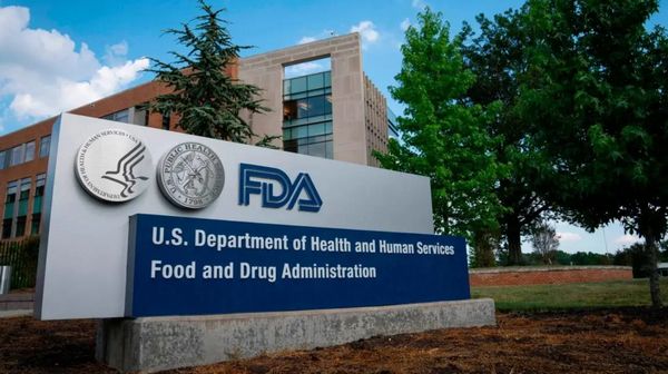 FDA Từ Chối Xem Xét Vắc-xin Cúm mRNA-1010 Của Moderna: Cổ Phiếu MRNA Giảm 8%, Điều Gì Đang Xảy Ra?