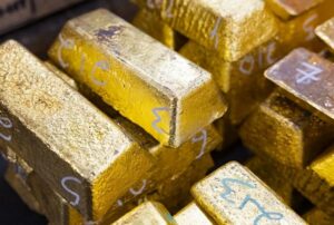 Giá vàng giảm sau báo cáo việc làm Mỹ tích cực: Fed có trì hoãn cắt giảm lãi suất?