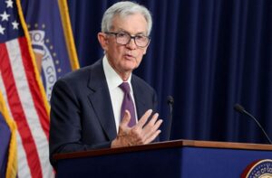 Fed bác bỏ “lạm phát đình trệ”: Kinh tế Mỹ đang ổn định hay tiềm ẩn rủi ro?