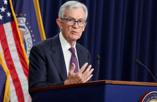 Fed bác bỏ “lạm phát đình trệ”: Kinh tế Mỹ đang ổn định hay tiềm ẩn rủi ro?