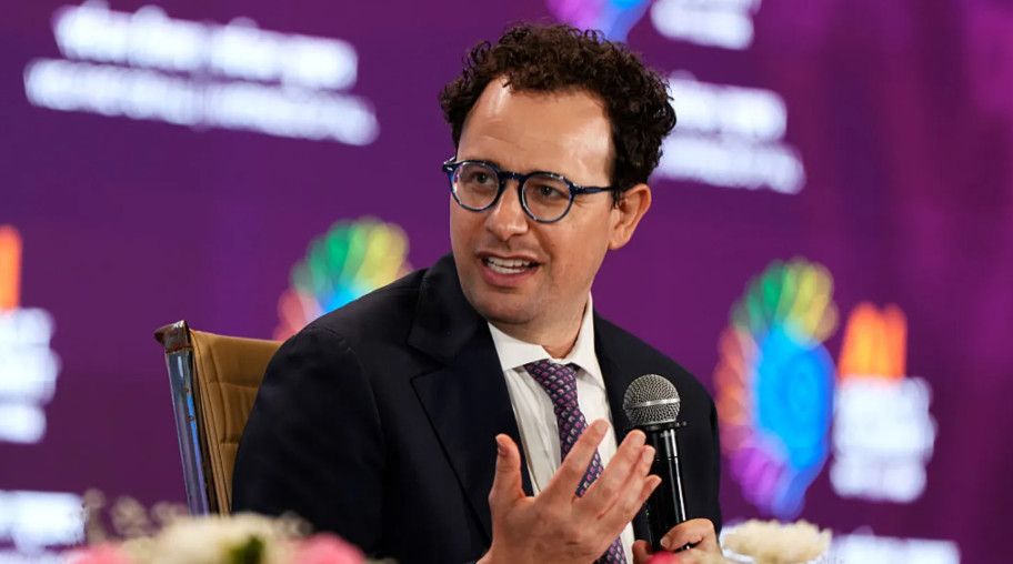 Anthropic ra mắt Claude Opus 4.7: Mô hình AI an toàn hơn, bước đệm trước “siêu trí tuệ” Mythos