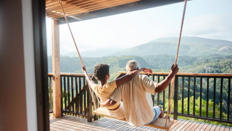 Bạn có thuộc top 10% giàu nhất? Visa tiết lộ ngưỡng tài sản khiến nhiều người bất ngờ