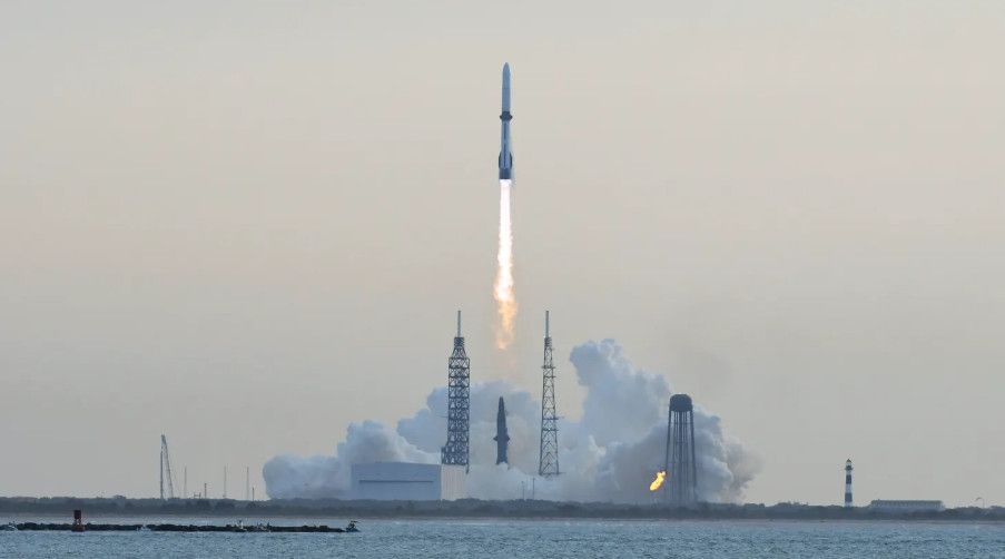 Cổ Phiếu AST SpaceMobile Lao Dốc Sau Sự Cố Vệ Tinh: Blue Origin Gây Lo Ngại Về Tiến Độ Không Gian