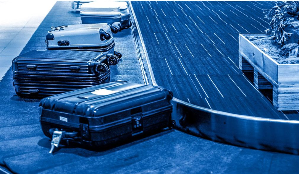 Delta Air Lines Tăng Phí Hành Lý 2026: Giá Nhiên Liệu Leo Thang Đẩy Chi Phí Bay Lên Cao