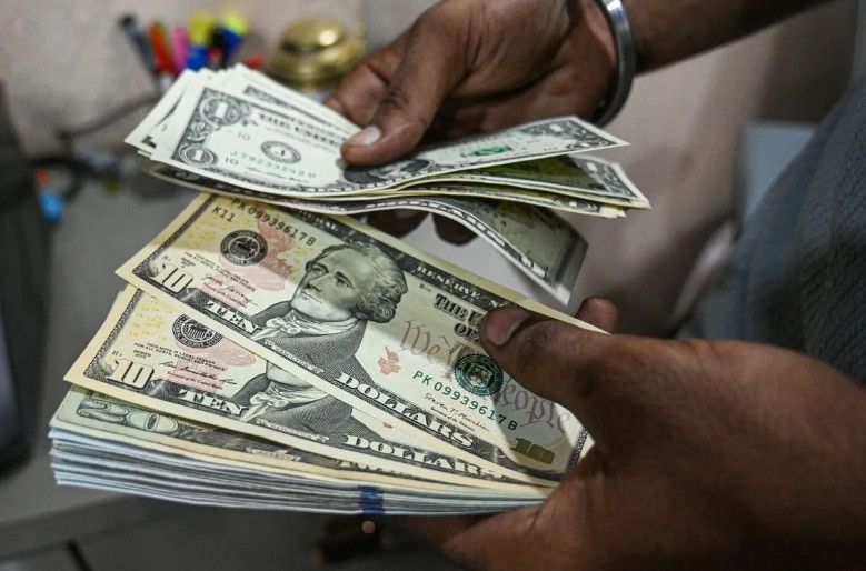 Đồng USD Lao Dốc Sau Lệnh Ngừng Bắn Mỹ – Iran: Tâm Lý Thị Trường Đảo Chiều, Nhà Đầu Tư Rời Bỏ Tài Sản Trú Ẩn