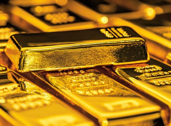 Giá vàng vượt 4.800 USD: Tác động từ thỏa thuận ngừng bắn Mỹ - Iran và biến động toàn cầu