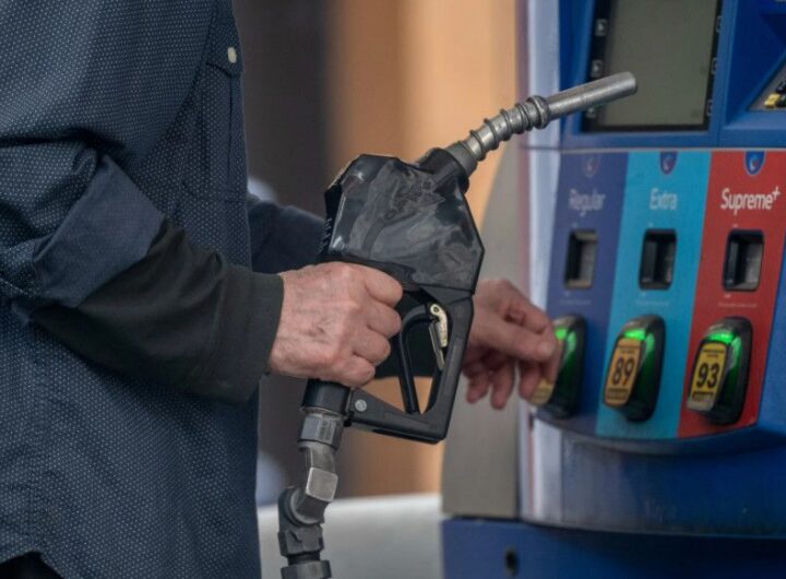 Giá xăng tăng sốc vì chiến tranh Iran: Lạm phát Mỹ có thể bùng lên mạnh nhất từ 2022