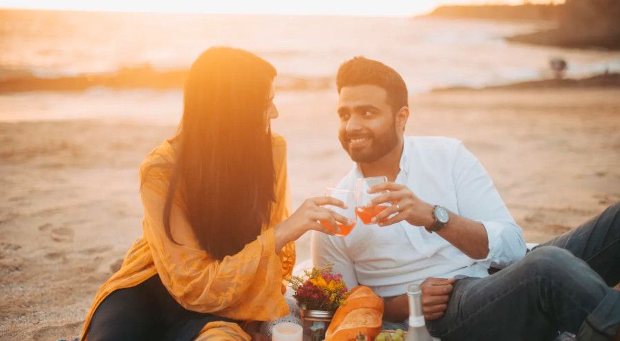 Giới trẻ Mỹ giảm hẹn hò vì chi phí tăng cao: Khi tình yêu cũng chịu áp lực tài chính