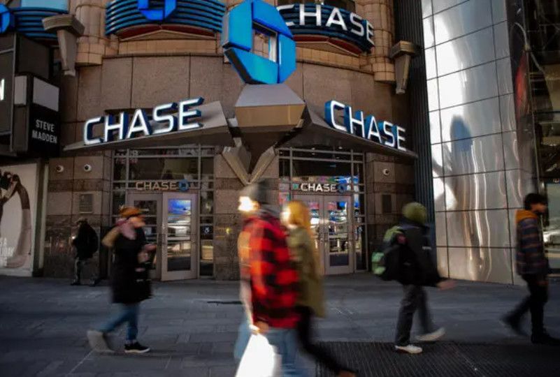 Lợi nhuận JPMorgan Chase tăng 13% đầu năm 2026: Tín hiệu tích cực từ kinh tế Mỹ nhưng rủi ro vẫn hiện hữu