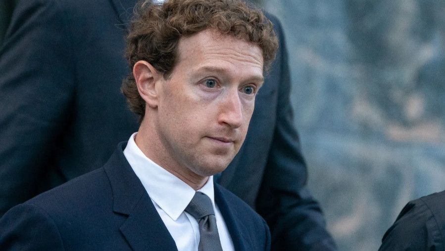 Meta theo dõi thao tác nhân viên để huấn luyện AI: Bước tiến công nghệ hay ranh giới nguy hiểm?