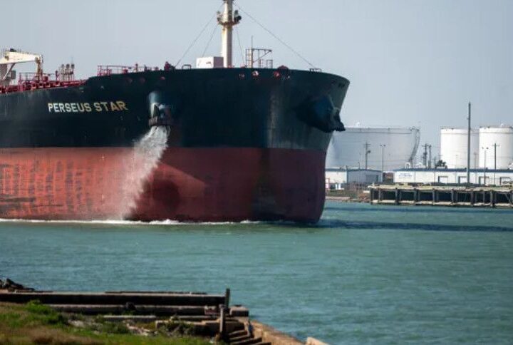 Mỹ tăng gấp đôi bảo hiểm hàng hải lên 40 tỷ USD tại eo biển Hormuz: Nỗ lực giải cứu chuỗi cung ứng năng lượng toàn cầu