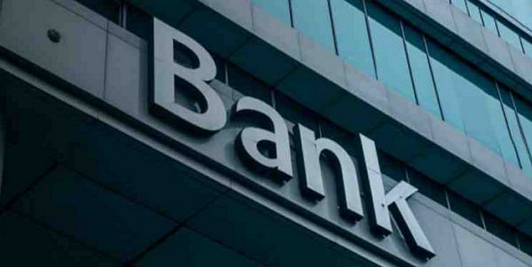 Ngân Hàng Kiếm Tiền Như Thế Nào? Giải Mã Toàn Bộ Cách Các Tổ Chức Tài Chính Tạo Lợi Nhuận