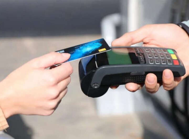 Người Mỹ Bi Quan Về Tài Chính Cá Nhân: Giá Xăng, Thực Phẩm Tăng Cao Đẩy Nỗi Lo Lạm Phát Lên Đỉnh