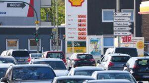 OPEC+ tăng sản lượng giữa khủng hoảng eo biển Hormuz: Giá dầu vẫn có thể chạm 150 USD/thùng?