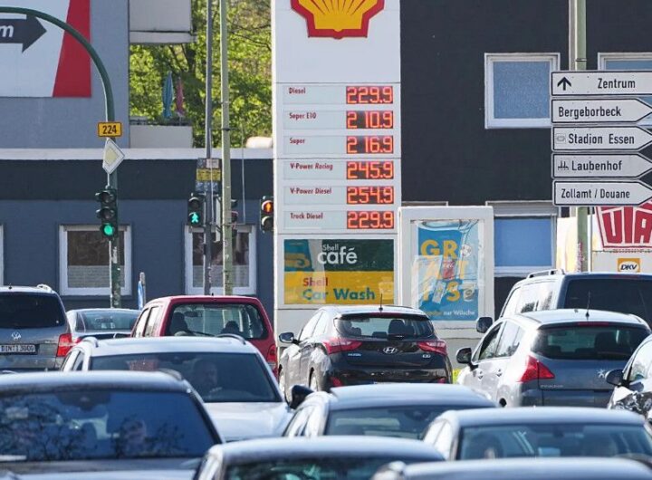 OPEC+ tăng sản lượng giữa khủng hoảng eo biển Hormuz: Giá dầu vẫn có thể chạm 150 USD/thùng?