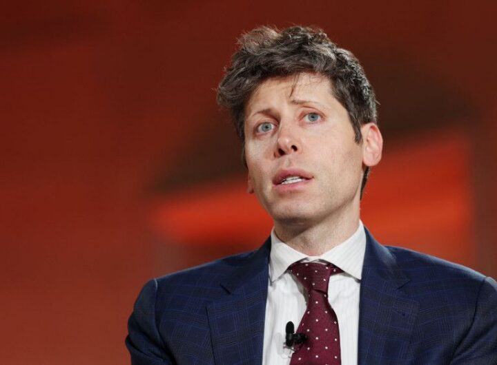 OpenAI thâu tóm TBPN: Bước đi chiến lược hay “nước cờ truyền thông” trong kỷ nguyên AI?