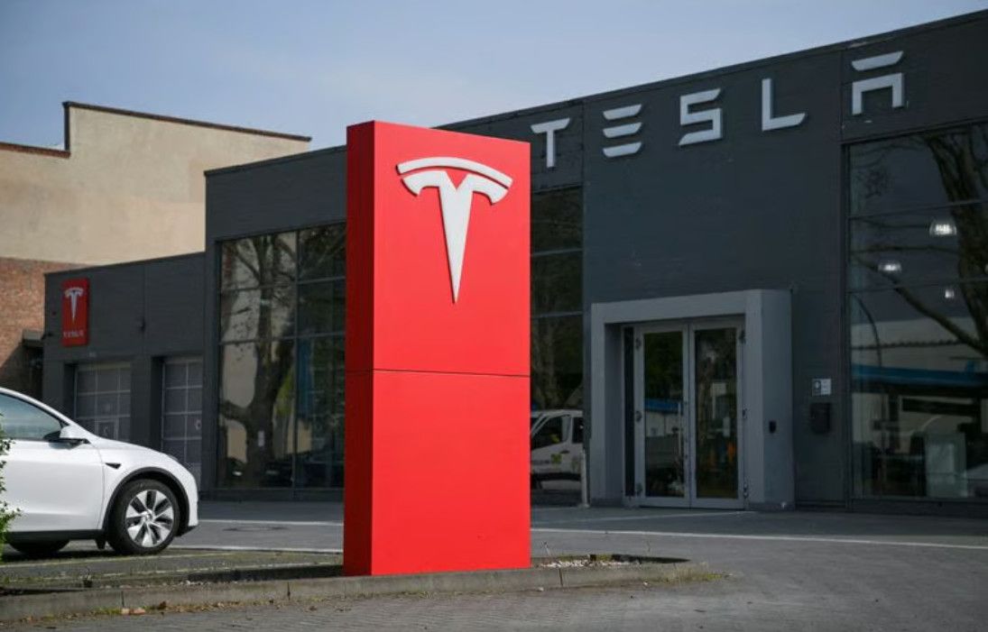 Tesla tuyển thêm 1.000 nhân sự tại Đức: Tăng tốc sản xuất Model Y, củng cố vị thế tại châu Âu