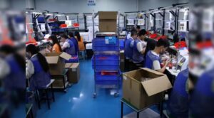 Thuế quan của Donald Trump không đánh gục sản xuất Trung Quốc: Chuỗi cung ứng toàn cầu đang tái định hình