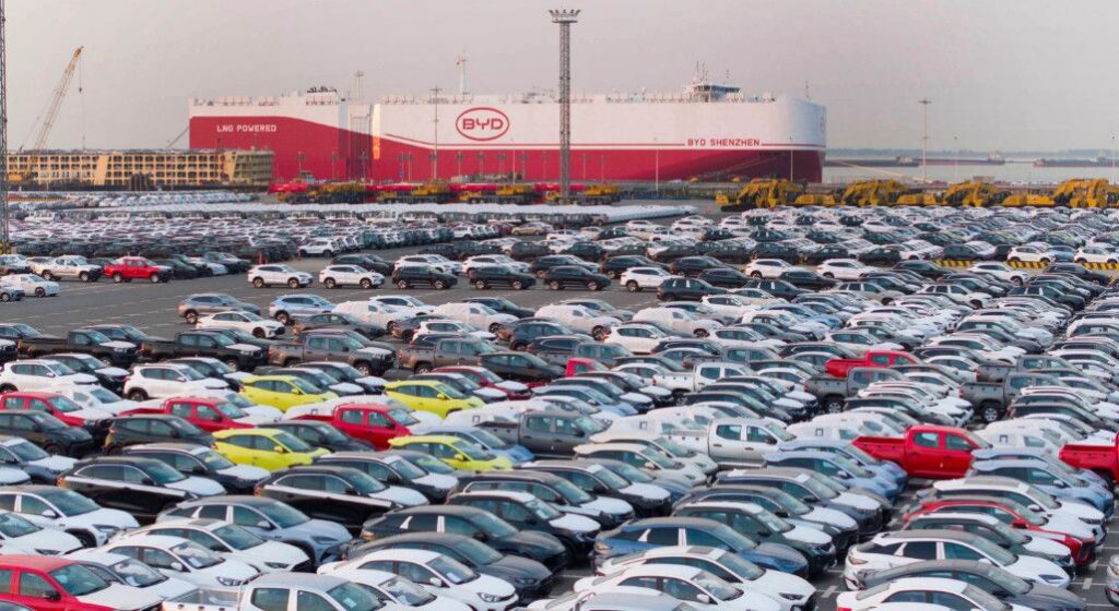 Xuất khẩu ô tô Trung Quốc bứt phá mạnh giữa khủng hoảng Trung Đông: Cơ hội hay dấu hiệu bất ổn thị trường? Xuất khẩu ô tô Trung Quốc bứt phá mạnh giữa khủng hoảng Trung Đông: Cơ hội hay dấu hiệu bất ổn thị trường?