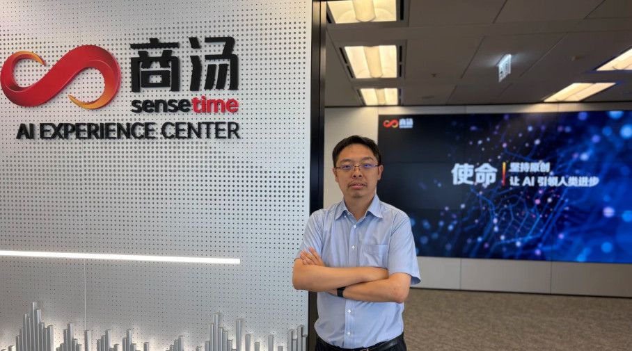 Cuộc đua AI toàn cầu: Công ty Trung Quốc đặt cược mô hình giá rẻ để “lật kèo” Big Tech