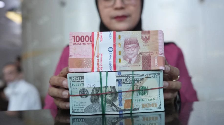 Indonesia Bất Ngờ Tăng Lãi Suất: Cuộc Chiến Bảo Vệ Đồng Rupiah Trước Áp Lực Tháo Chạy Vốn Ngoại
