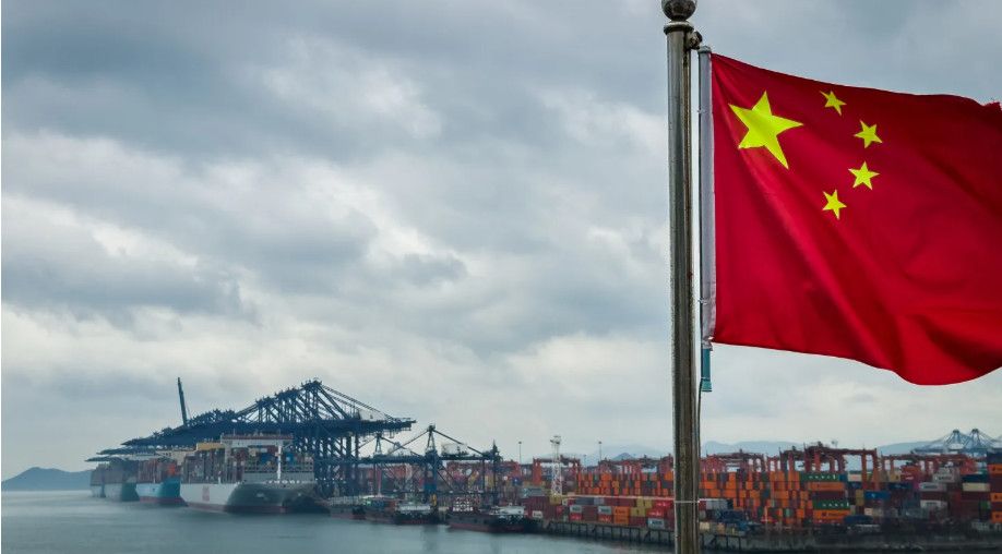 Trái Phiếu Gấu Trúc Bùng Nổ: Vì Sao Phố Wall Và Các Quốc Gia Đang Đổ Xô Vay Tiền Giá Rẻ Từ Trung Quốc?