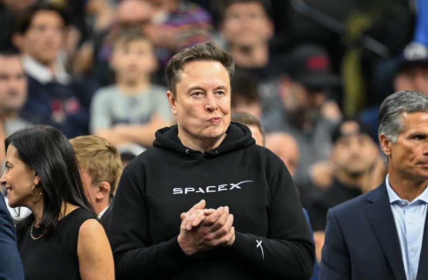 Elon Musk xác nhận SpaceX hợp tác độc quyền với Nvidia, tham vọng xây dựng siêu trung tâm dữ liệu AI trong không gian Elon Musk xác nhận SpaceX hợp tác độc quyền với Nvidia, tham vọng xây dựng siêu trung tâm dữ liệu AI trong không gian