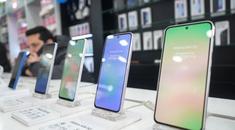 Smartphone giá rẻ Trung Quốc lao đao tại Ấn Độ: Apple và Samsung hưởng lợi khi chip nhớ tăng giá