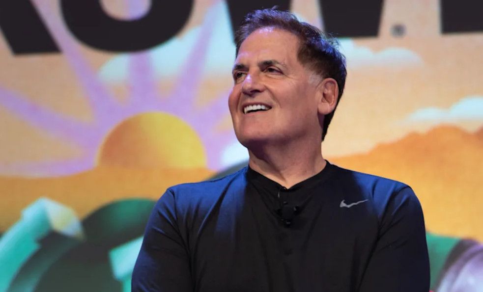 3 Lời khuyên tốt nhất của tỷ phú Mark Cuban về việc xây dựng sự giàu có dành cho người Mỹ thuộc tầng lớp trung lưu Mỹ 3 Lời khuyên tốt nhất của tỷ phú Mark Cuban về việc xây dựng sự giàu có dành cho người Mỹ thuộc tầng lớp trung lưu Mỹ