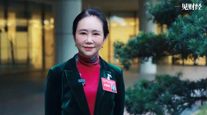 Bà Chu Tiểu Bình và vụ 107 sinh viên mới tốt nghiệp: Khi một doanh nghiệp lớn Trung Quốc đối mặt sức ép từ mọi phía